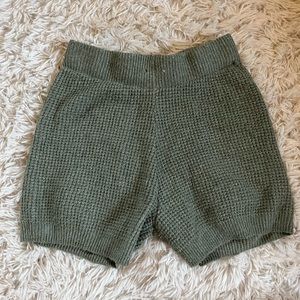 green weave shorts